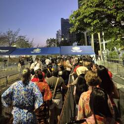 Strenge Einlasskontrolle zum Karneval auf der ,Cinta Costera'