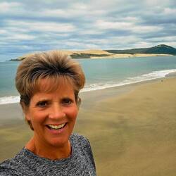 Ōmāpere (Hokianga Harbour) - walk on the beach