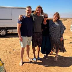 Abschlussfoto der 81er Gang 😎👌☀️