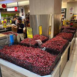 Du wolle Chilli kaufe ?