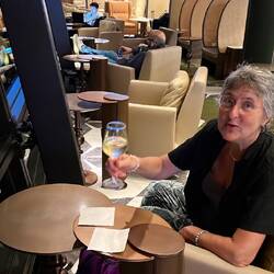 In der Lounge endlich den Durst stillen