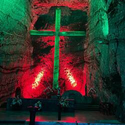 Main altar of the salt cathedral.