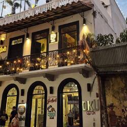 Abends in der Altstadt ohne Karneval