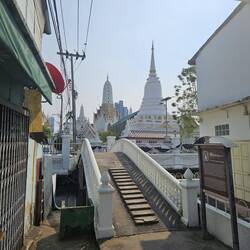 Surprise! Et personne pour le visiter.