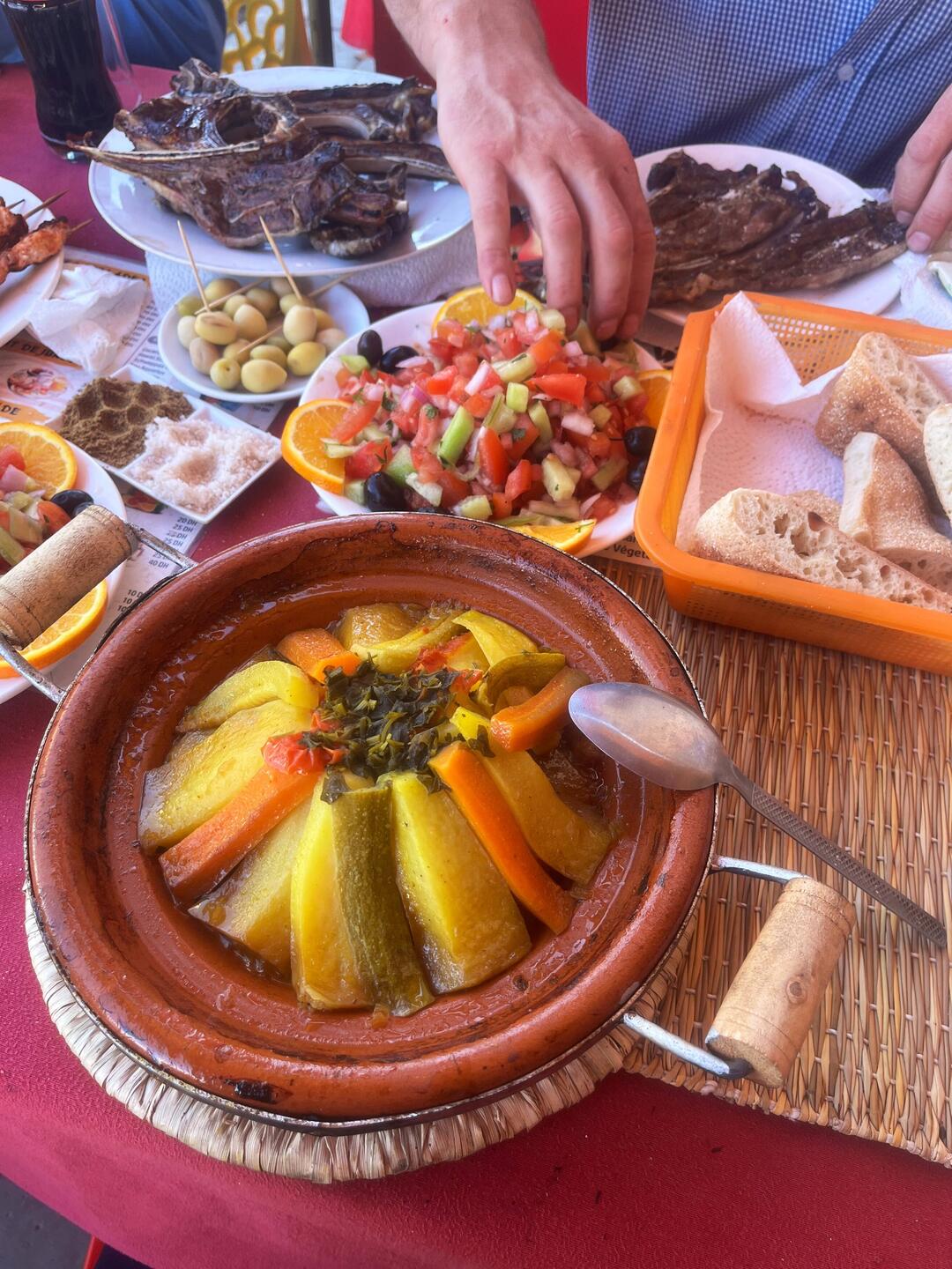 tajin, lamb and italian vino 🤌🏽