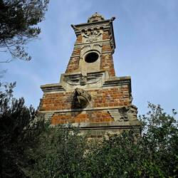 Mavzolej družine Tonetti