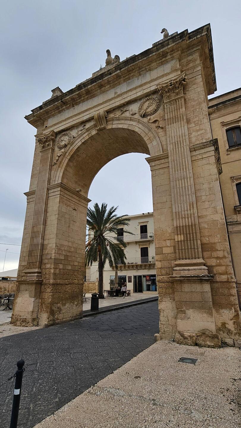 Porta Nationale