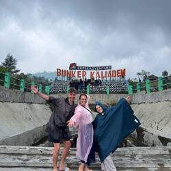 Im Hintergrund ist eigentlich der Vulkan Merapi 😂