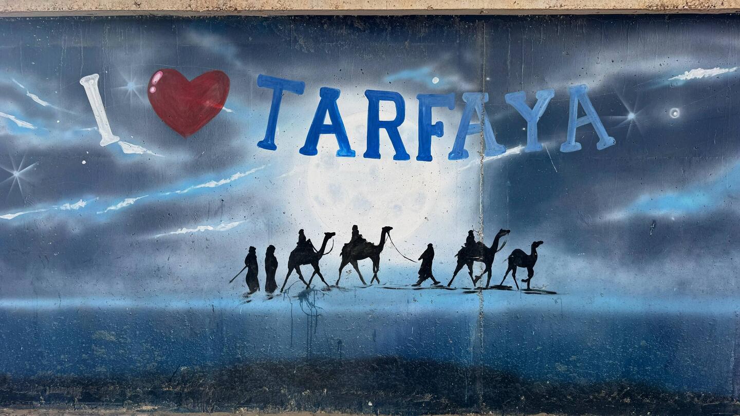 Am Hafen findet man diese Wandbemalung 👌❤️☀️