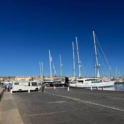 Stellplatz in der Marina