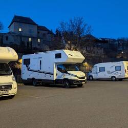 Gute Nacht - so wenige WoMos waren hier noch nie