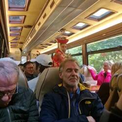 Es wird was geboten im Zug