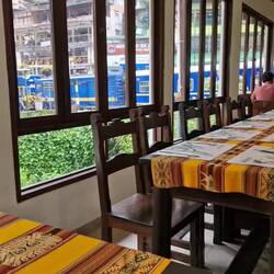 Unser Adventure Restaurant