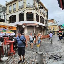 In der kleinen Altstadt! Es war sehr warm!