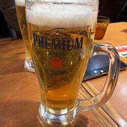 Now I feel like Im at home, funny how a draft beer will do that.