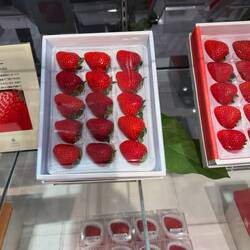 An $85 tray of strawberries... very very perfect strawberries.