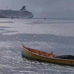 die Artania wartet schon.