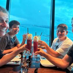 😄 die Hälfte noch vor uns