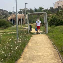 Ehemalige Trasse zur Verladepier am Meer
