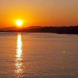 Sonntag letzter Sonnenuntergang