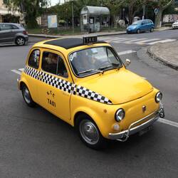 Taxi fahren auf minimalistische Art