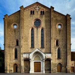 Basilica di San Francesco — Bologna, Italy.