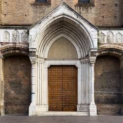 Basilica di San Francesco — Bologna, Italy.