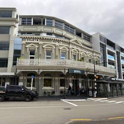 The Oxley Hotel where we enjoyed happy hour