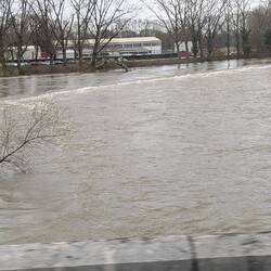 Der Doubs führt viel Wasser