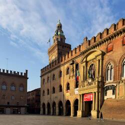 Palazzo d'Accursio and the clock tower ... Piazza Maggiore — Bologna, Italy.
