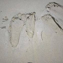 Welcher Abdruck ist wohl wessen Gráte