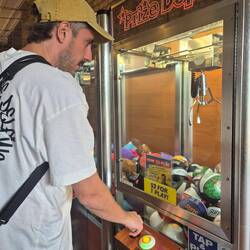 Wollte einen Basketball erspielen aber der Automat hat gewonnen