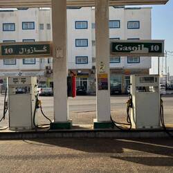 Hier würde ich NICHT tanken! ⛽️ 🤣