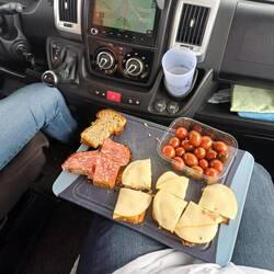 Frühstück beim fahren