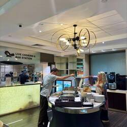 Buffet in unserer Lounge. 😋🫃