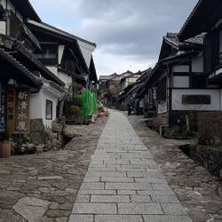 Magome-juku ist ein altes Postdorf. Hier haben die Reiter damals Rast gemacht.