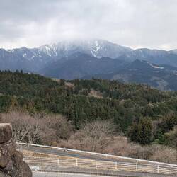 Blick in die Berge (Regen naht)