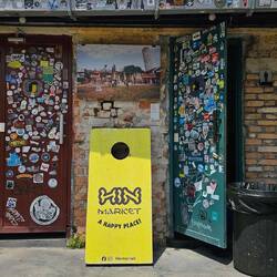 Toiletten and Happy Place?