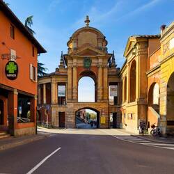 Arco del Meloncello — Bologna, Italy.