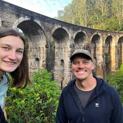 Zu Besuch bei der Nine Arches Bridge