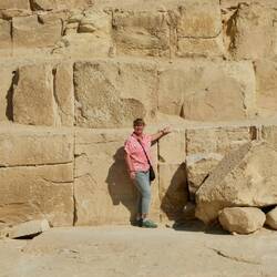 die Steinblöcke sind bis zu 2 t schwer