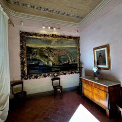 Hiša opremljena kot nekoč...