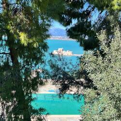 Bourzi vom oberen Hotelpool aus 😅😍