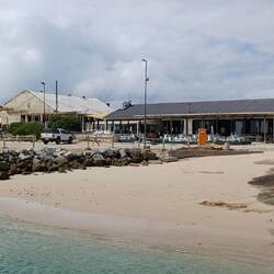 im Hafen von L'Agulhas, wo man manchmal Stingrays sieht