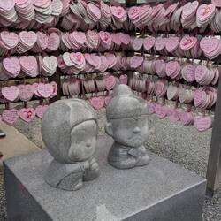 Der Tempel wurde 1606 aus Liebe von der Witwe des berühmten Feldherrn Toyotomi Hideyoshi gegründet.