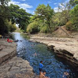 Im 25 Grad warmen Wasser