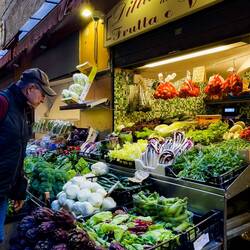 Via Pecherie Vecchie ... checking out the fresh produce — Bologna, Italy.