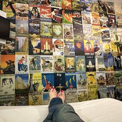 Plakate statt Schäfchen zählen