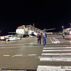 Bis jetzt muss ich alles zu Fuss machen... Freu mich schon auf den Töff.