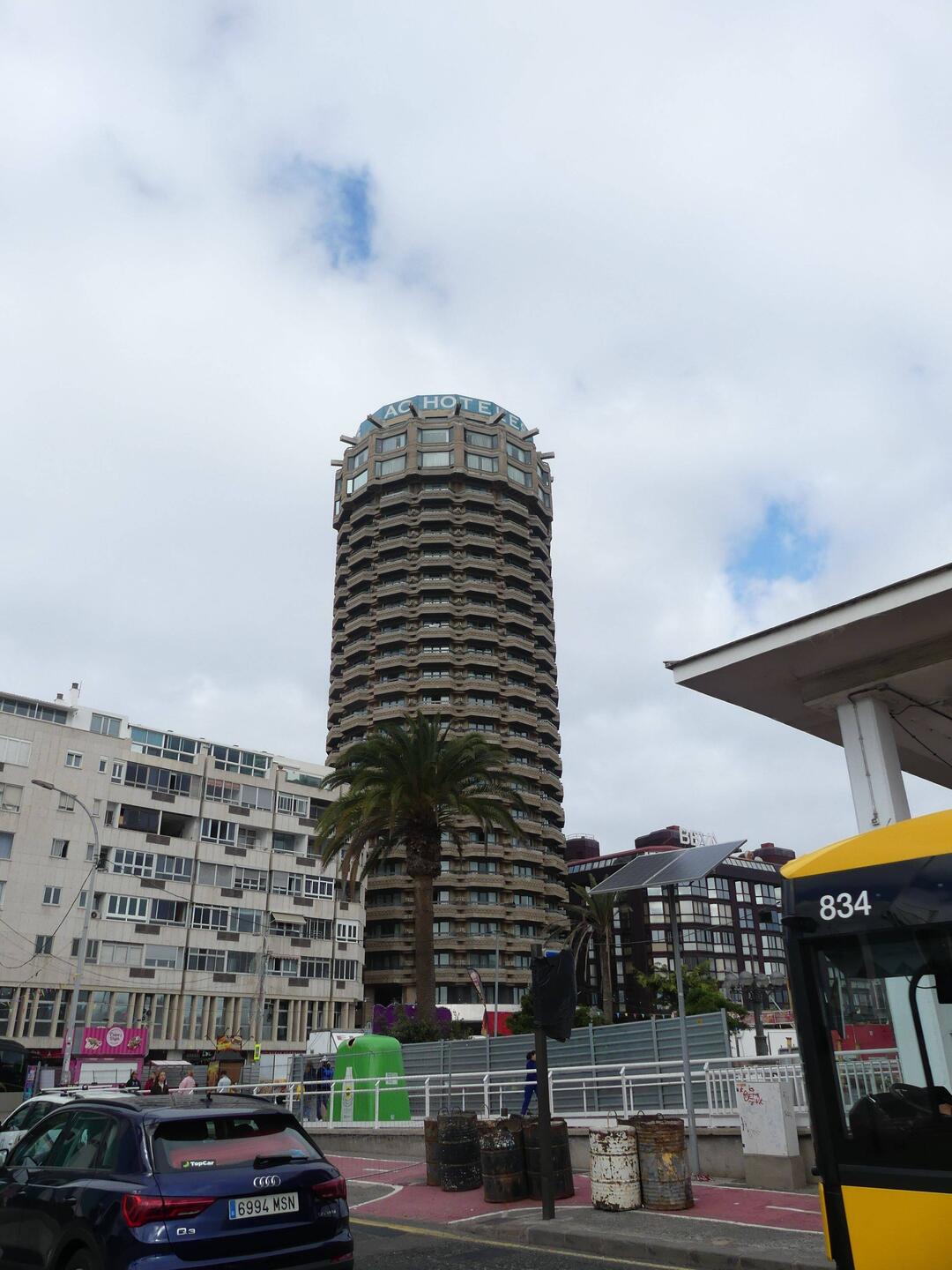 Nach dem Frühstück geht's zu Fuß....